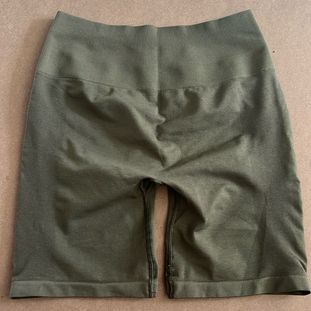 Alphalete Amplify 6.5” Shorts - Oak